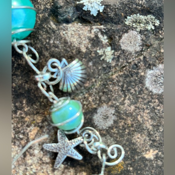 Siren Wire Wrapped Beads Bracelet & Earrings - Picture 6 of 12